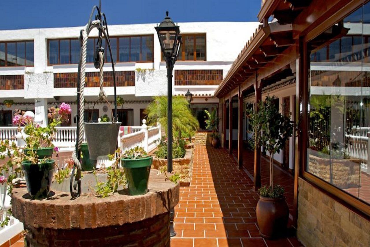 Ona Las Rampas Fuengirola Exterior photo