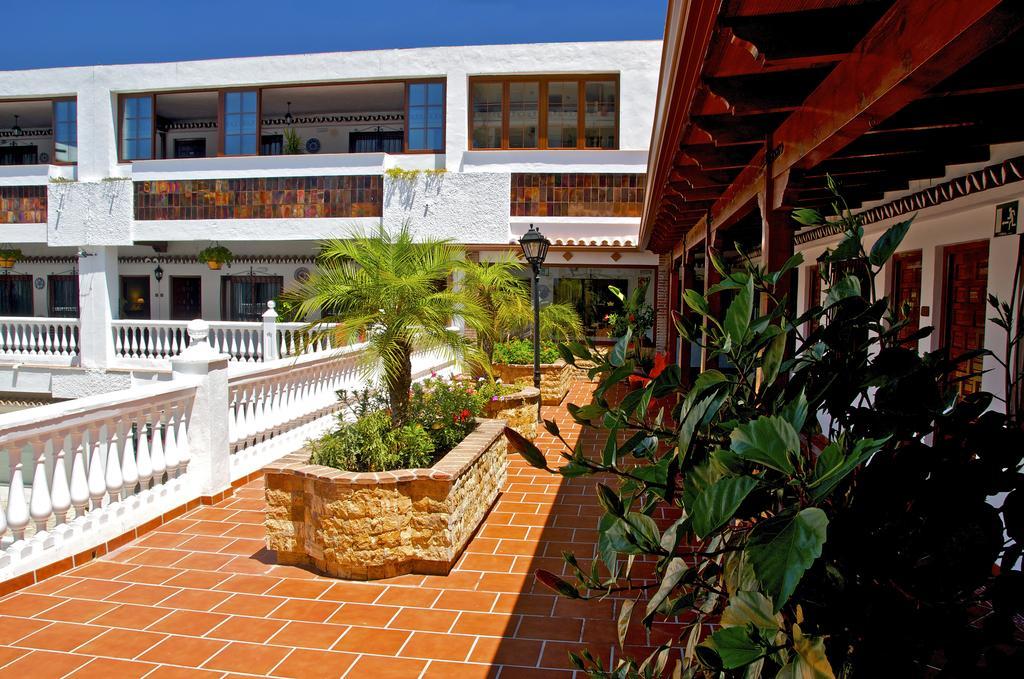 Ona Las Rampas Fuengirola Exterior photo