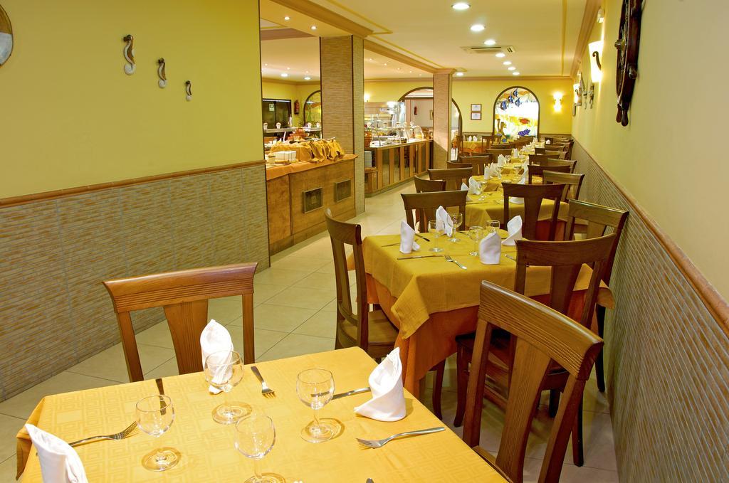 Ona Las Rampas Fuengirola Exterior photo